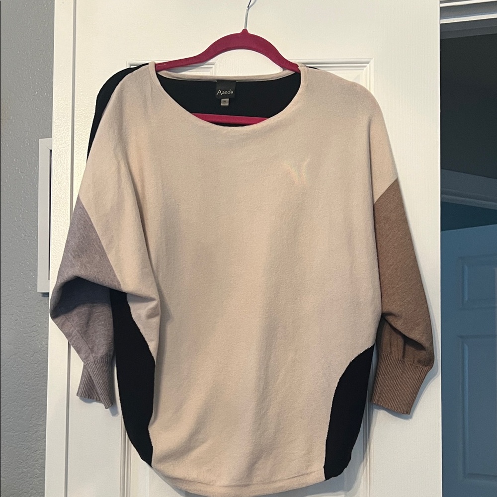 Colorblock Sweater size XL